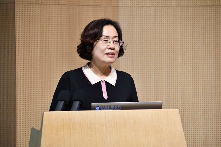山东省高校德育研究中心副主任徐稳来校作主题报告