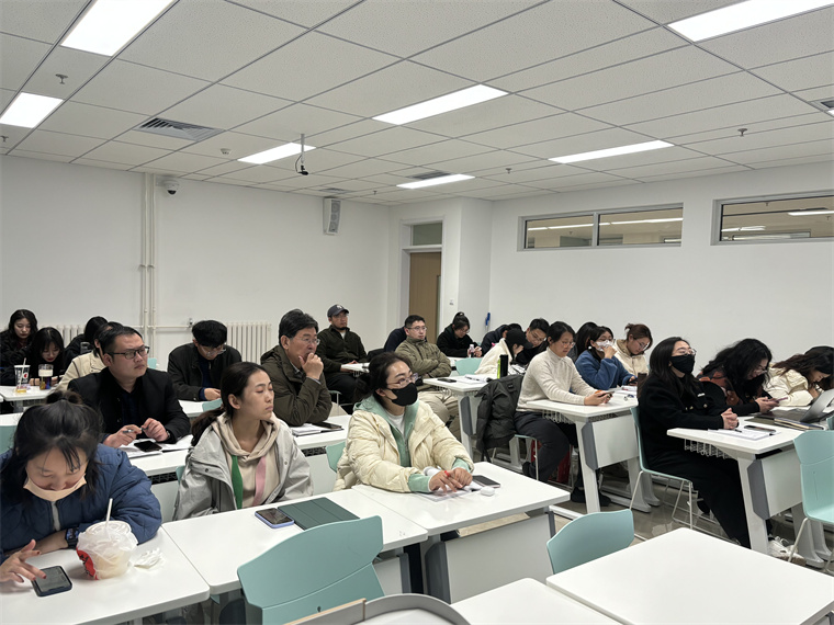 新葡萄官网邀请福建理工大学设计学院教授管幸生开展感性工学设计线上训练班